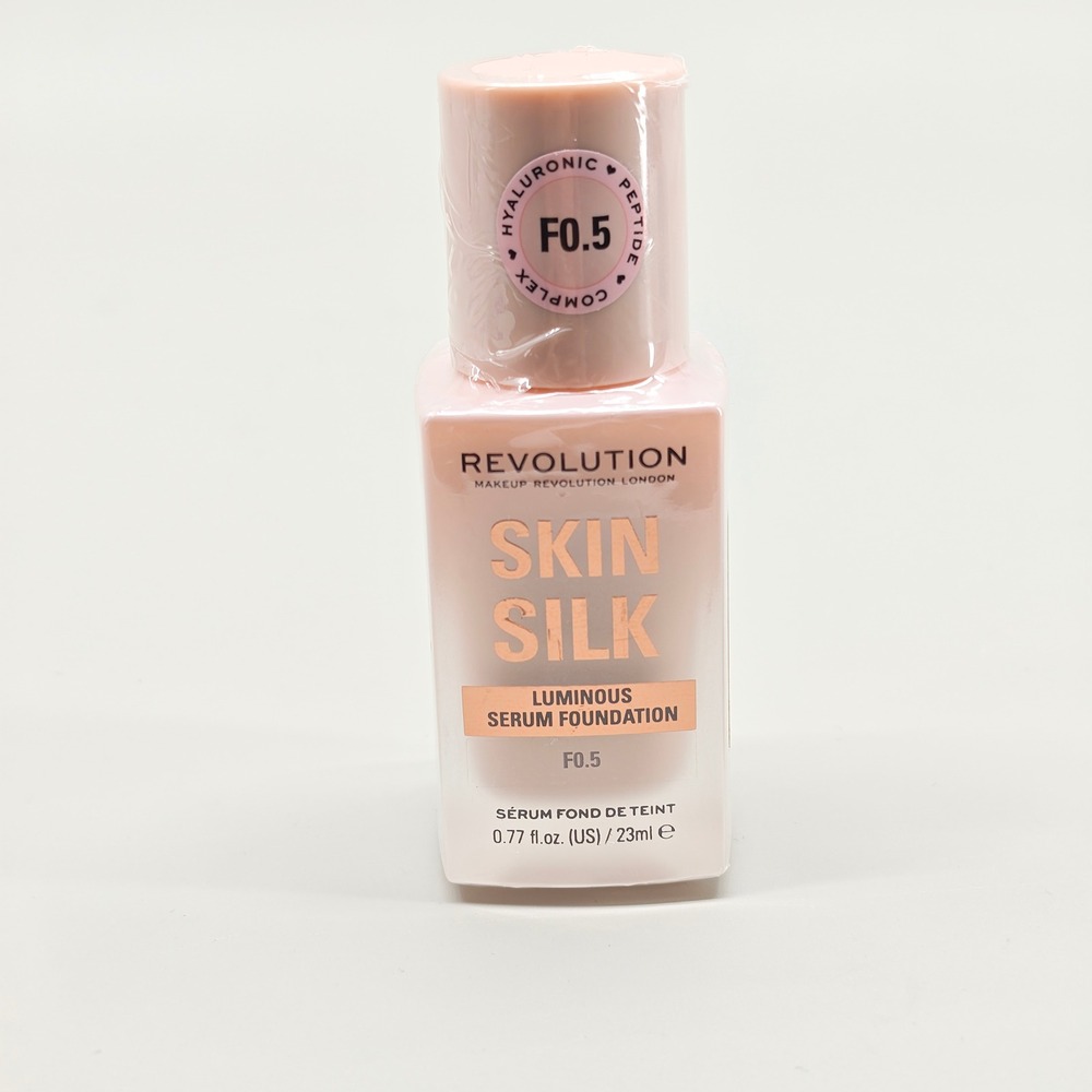 Makeup Revolution Skin Silk Luminous Serum Foundation F0.5 Fair Pink 0.77oz New
